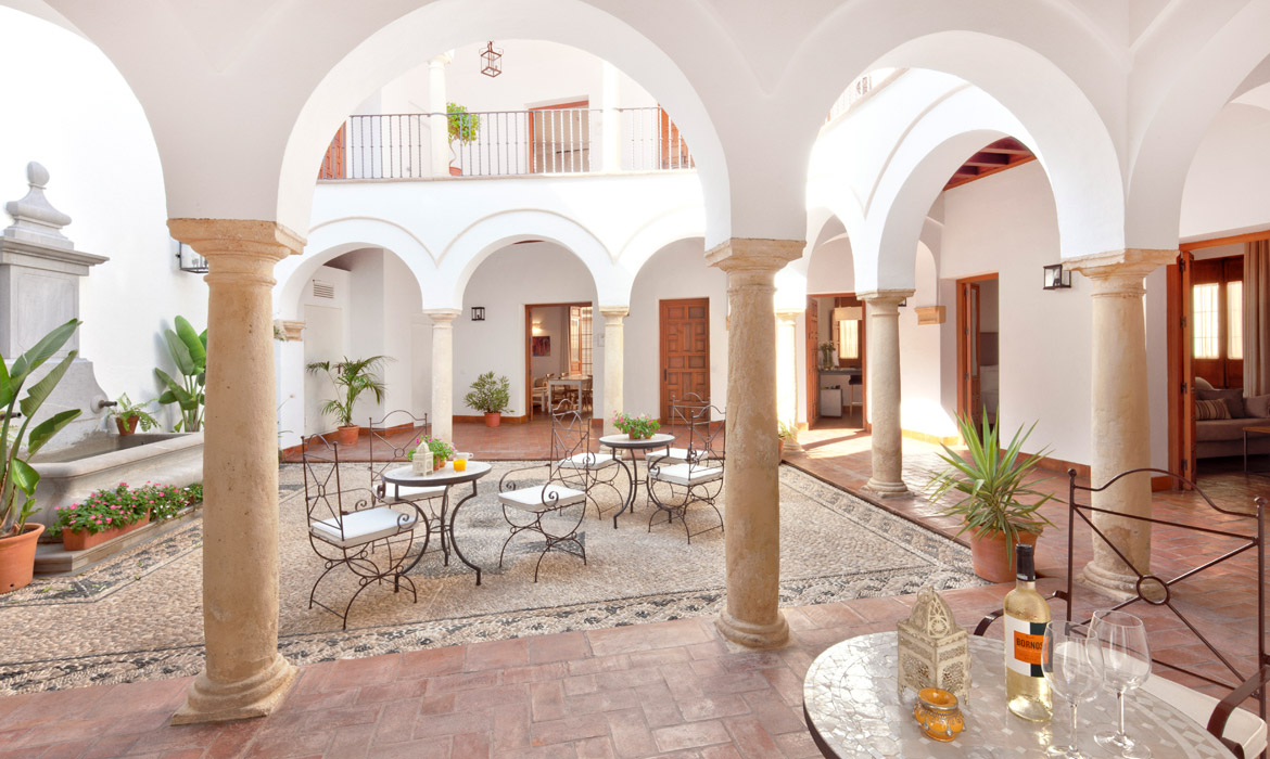 La Casa del Aceite Apartments (Cordoba - Spain)