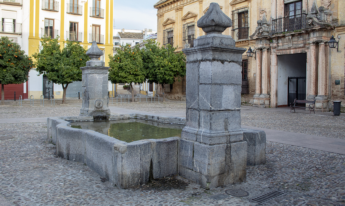 Fuente de la Plaza del Vizconde de Miranda