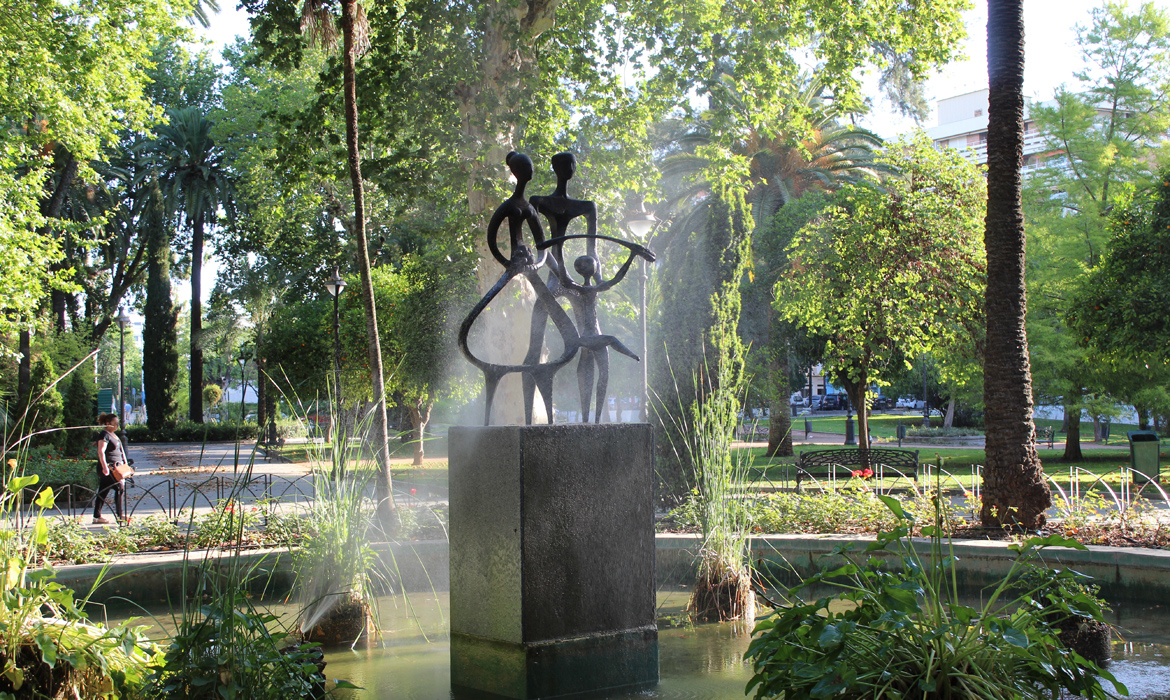 Sculpture of the farmer, agriculture and progress (Cordoba - Spain)