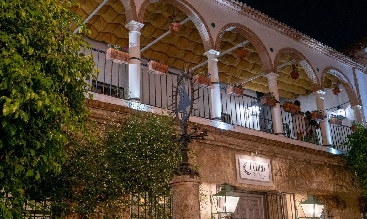 Pensión Puerta de la Luna (Córdoba - España)